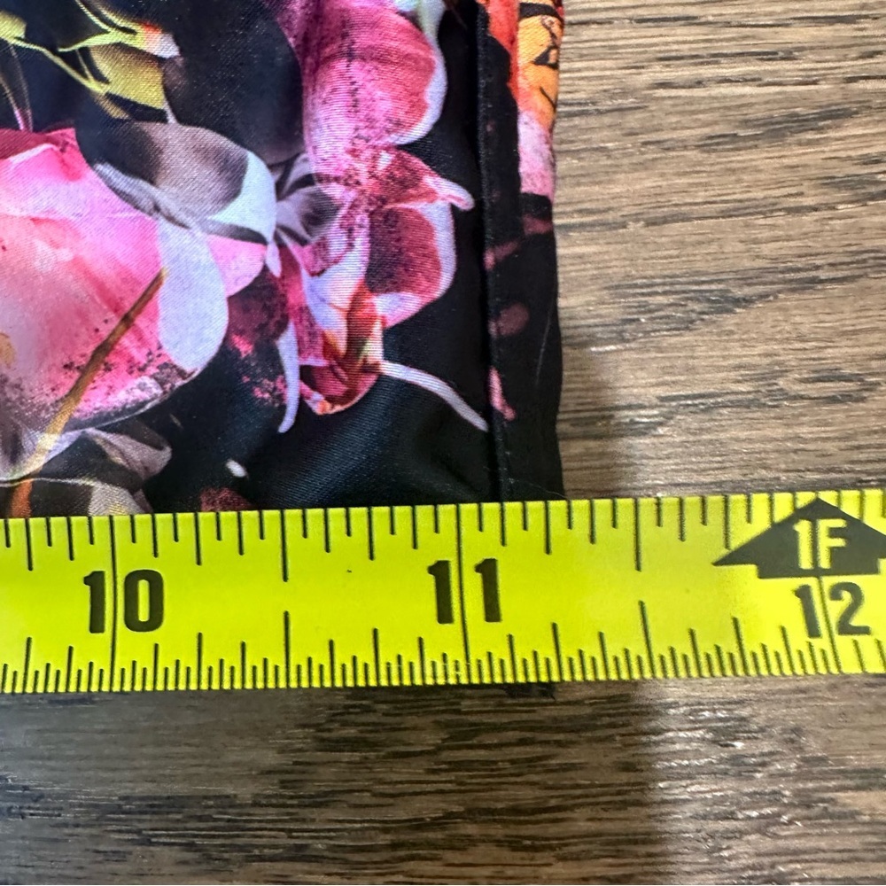 Victoria’s Secret Women’s Very Sexy Corset Top Dark Floral 32D - Picture 5 of 7
